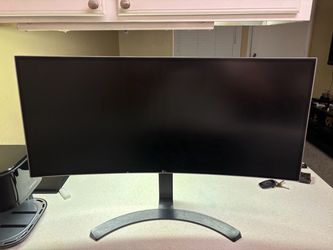 LG 34” Curved Monitor