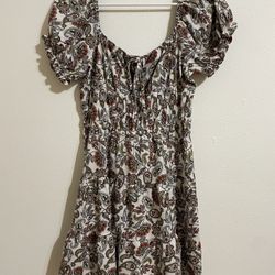 Hesperus Women’s Paisley Dress Size Large, Has Some Stretch -$3