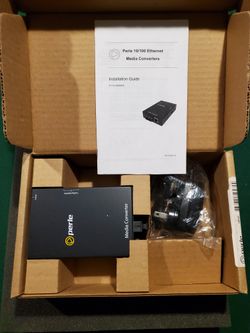 Perle S-110-S1SC20U Fast Ethernet Stand-Alone Media and Rate Converter