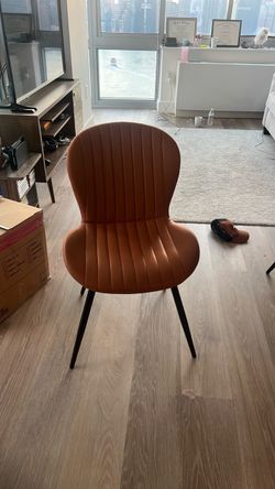 Dining chair