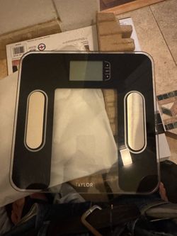 Taylor body composition scale