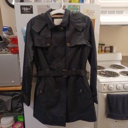 New With Tag Women's Lt. Wt. Trench Coat Waterproof Small