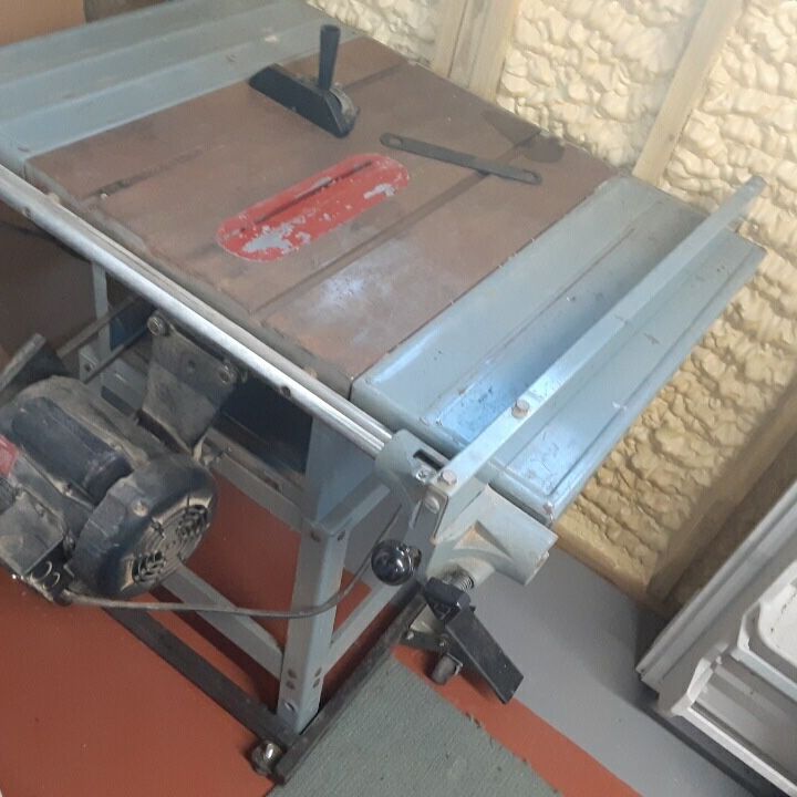 Delta Table Saw