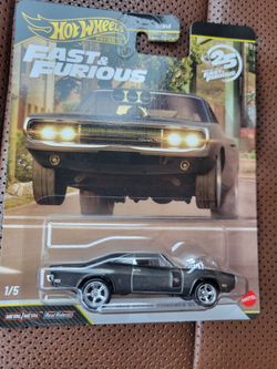 Hot Wheels 1970 Dodge Charger R/T Fast & Furious 25th Anniversary (1/5)