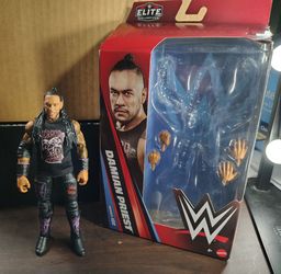 WWE elite series #122 Damian Priest