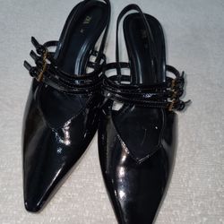 Zara Pointed Tip Stiletto Size 8.5