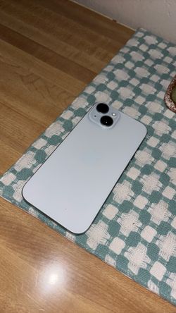 iPhone 15 Fully Unlocked