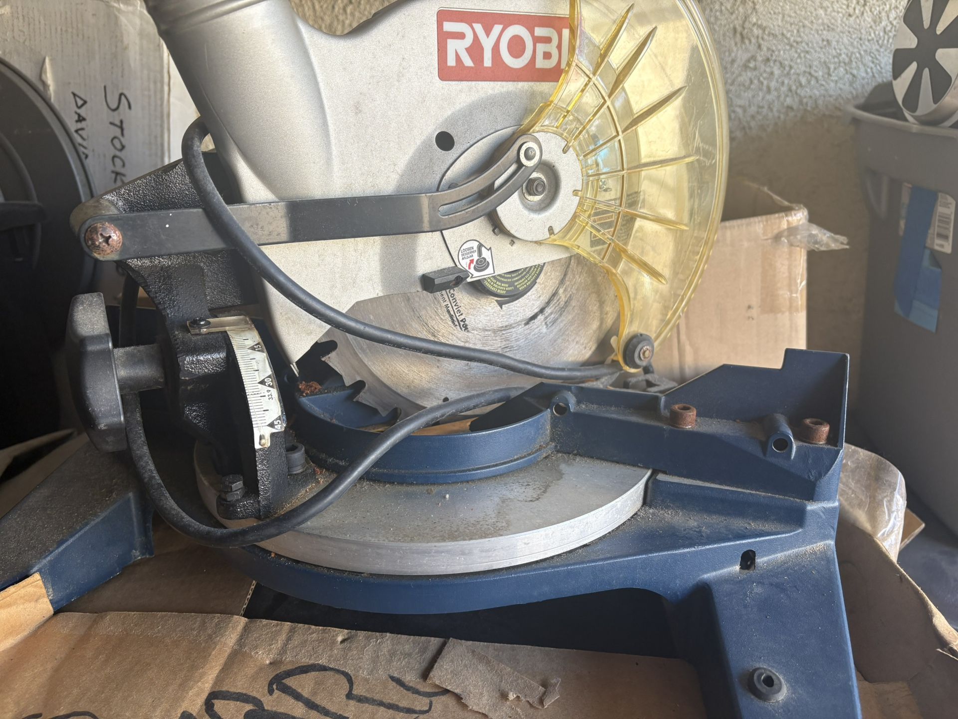 10inch Miter Saw. Works Great. 
