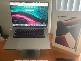 Apple MacBook Pro 16-Inch M1 Pro