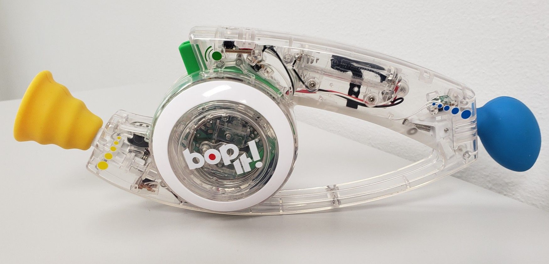 2008 Hasbro Clear Bopit