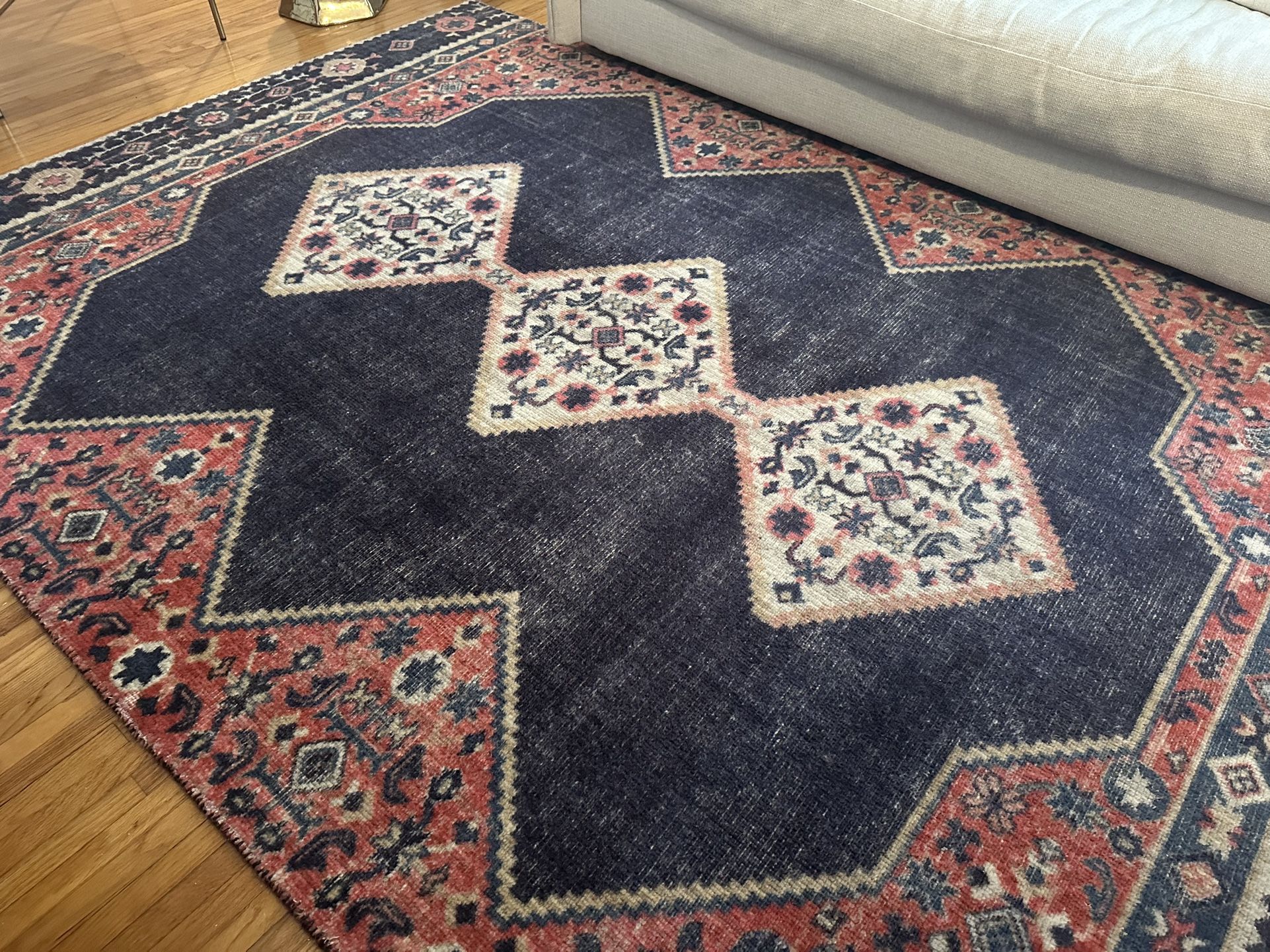 West Elm Ruby Rug for Sale in Miami, FL - OfferUp