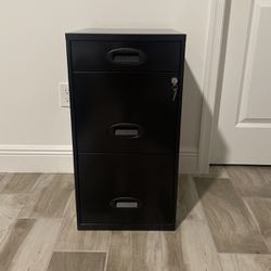 Filing Cabinet - 3 Drawers with Lock