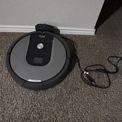 iRobot/Roomba robot vacuum