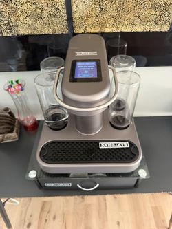 Bartesian Premium Cocktail Machine with Capsule Drawer – Barely Used, Mint Condition!