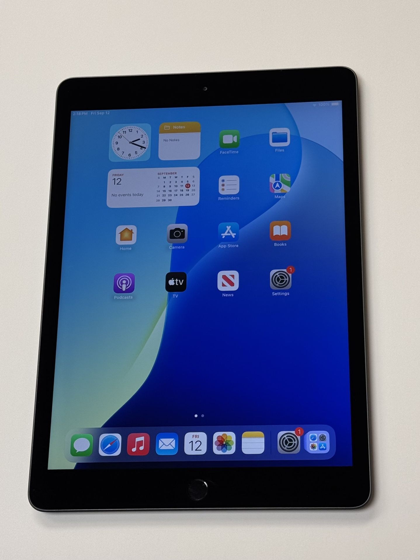 Apple iPad 7 7th Gen 32GB 10.2” Wi-Fi Space Gray Tablet