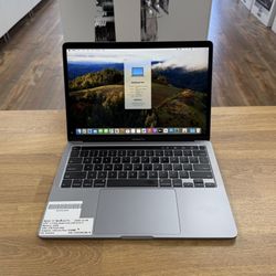 13" MacBook Pro Touchbar*2TB SSD*32GB RAM*2.3Ghz Intel Quad Core i7