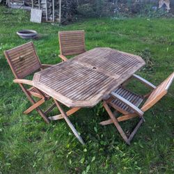 Outdoor Patio Furniture Teak Table/Chairs 