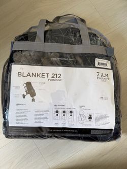7 A.M. Enfant Blanket 212 Evolution Footmuff - New, Never Used