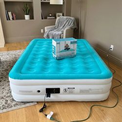 Brand New Air Mattress Camping Air Bed With Built In Pump
