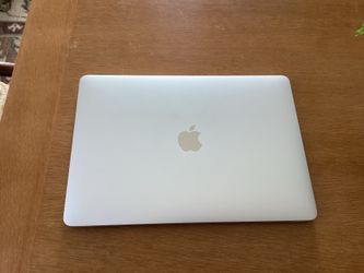 MacBook Pro 13” Model A2338  M1 ** SOLD FOR PARTS ONLY AS IS**