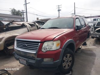 2007 Ford Explorer For Parts