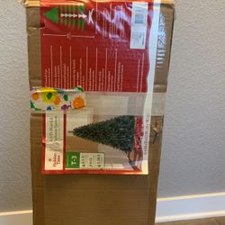 6.5 Ft Indoor Christmas Tree