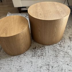 Round Nesting Coffee Table Set (2) – Modern Wooden Tables – Great for Small Spaces