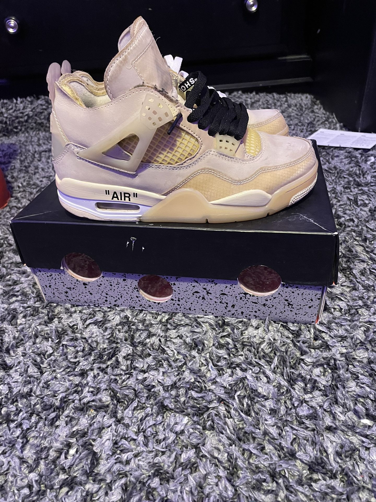 Jordan 4 Off White Sail Size 8
