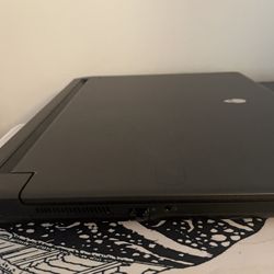 Alienware M17 M5 AMD