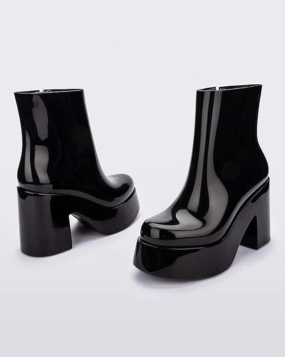 Melissa Nubia II Women's Platform Boot