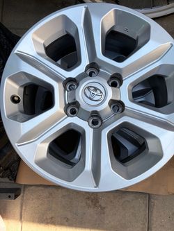 Toyota OEM Alloy Wheel Rim Silver