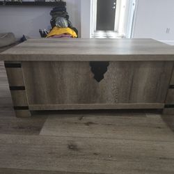 Ashley Furniture Coffee Table And End Tables 