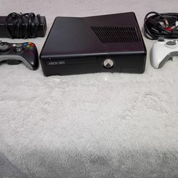 XBOX 360 Elite