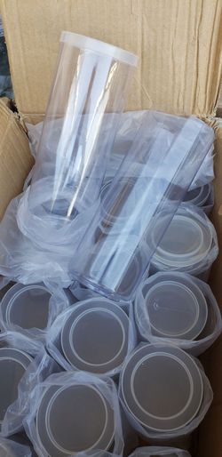 3" X 8" Plastic Cylinder Clear containers Pkg/15 of them with lids. New in excellent condition.