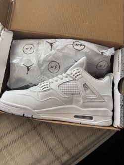 Jordan 4 pure moneys size 9.5