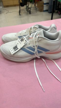 Adidas Avacourt Shoes Size 11.5