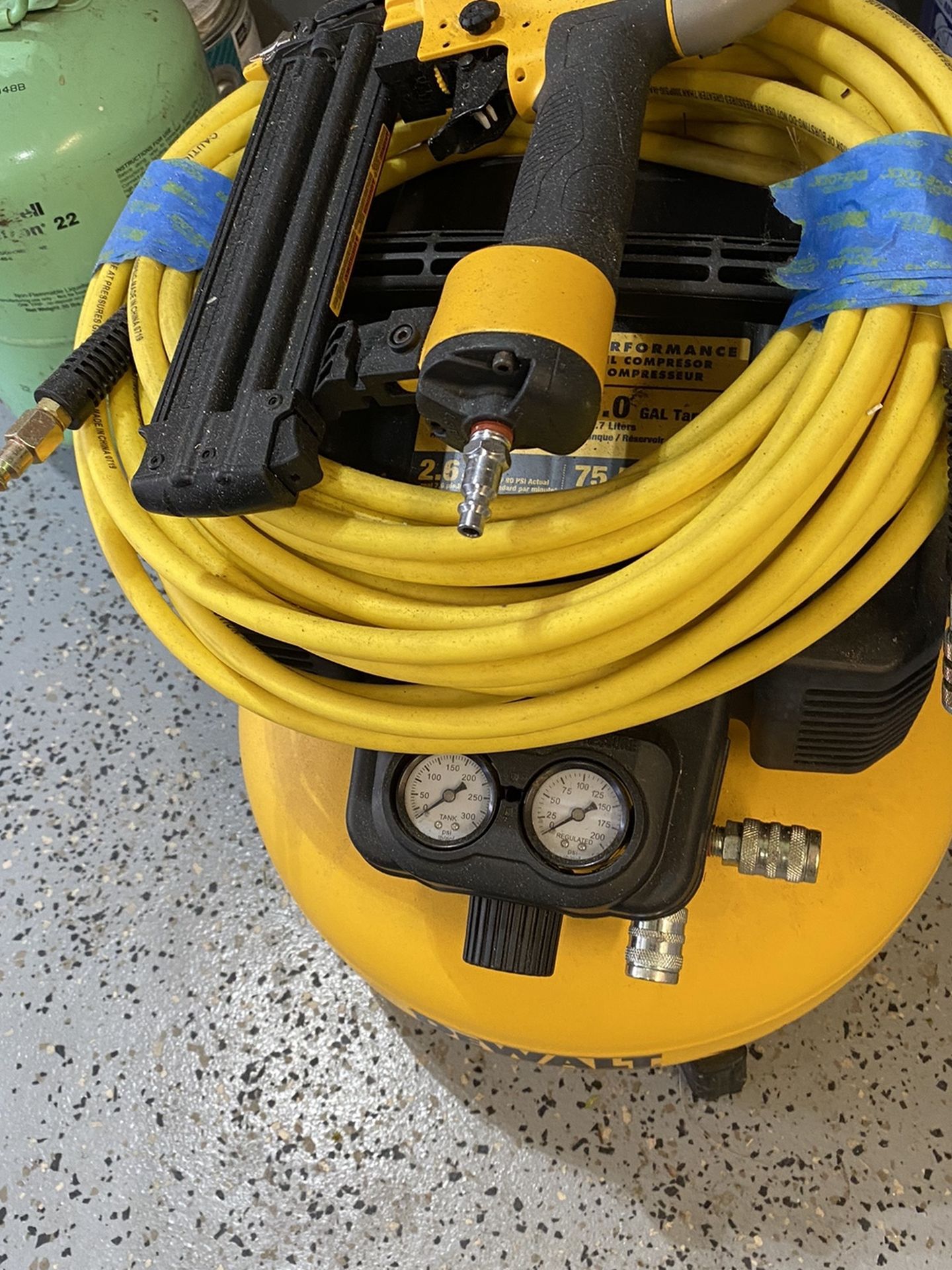 DeWalt Air Pressure Nailer