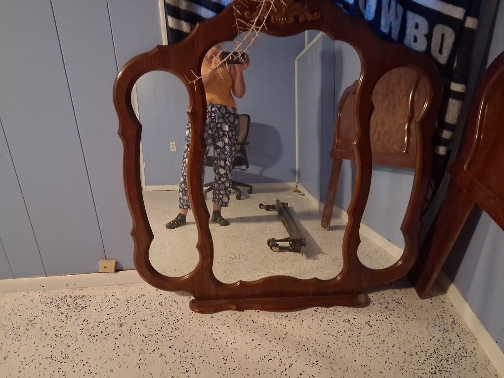 Full Size Bedroom Set