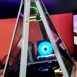 PYRAMID BUILD: GAMING PC