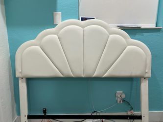Full Bed Frame (no mattress)