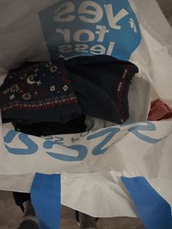 Free Pre-Owned Women’s Clothing XS And S