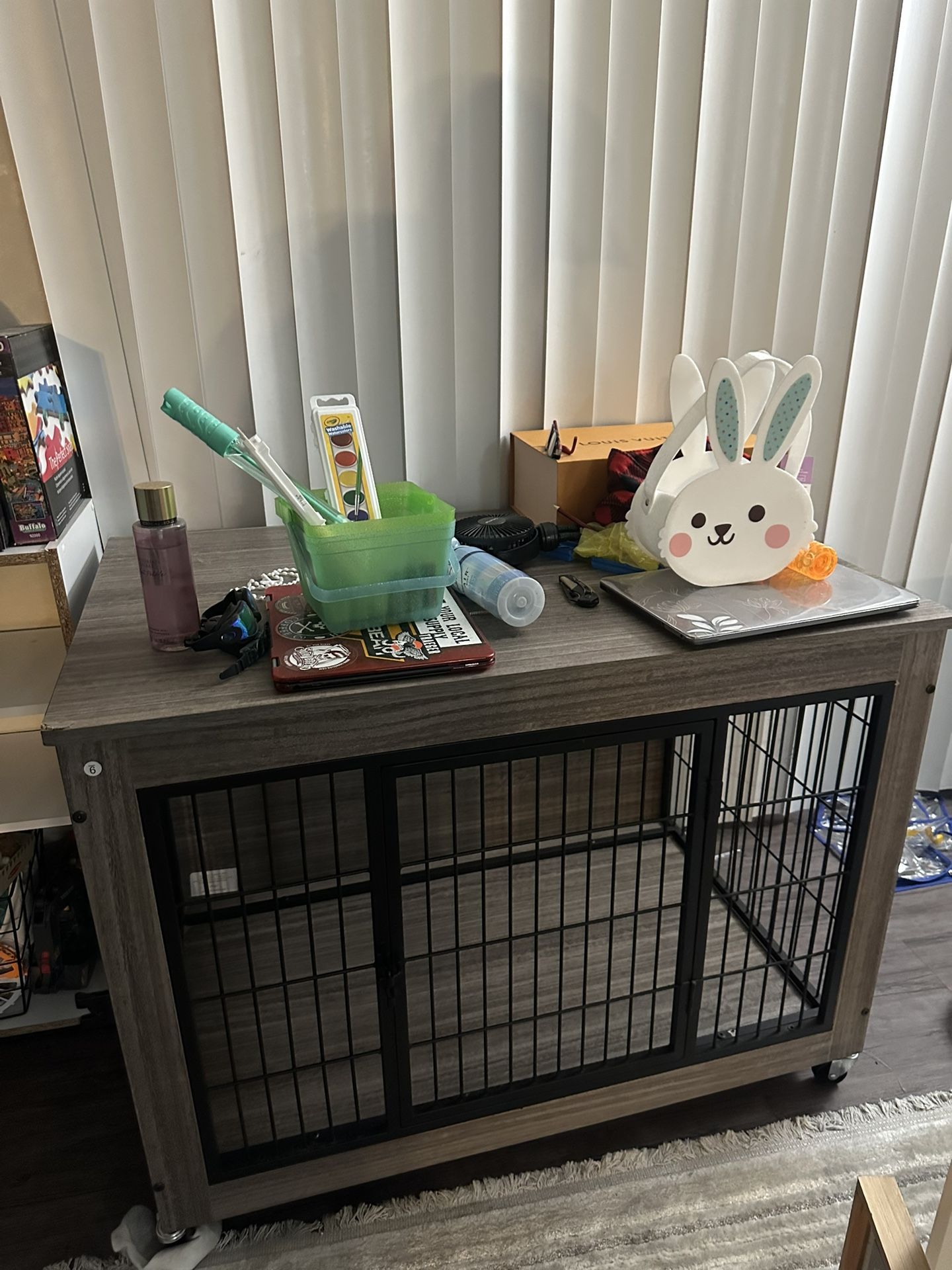Cabinet/Dog Crate
