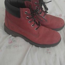 6M Timberland hiking Boots
