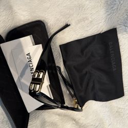 Balenciaga Sunglasses. Like New. Lightly Used 