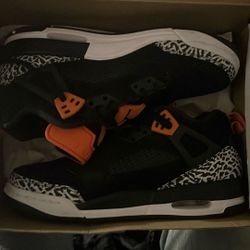 Jordan Spizike Low