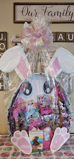 Minnie Mouse Easter Basket