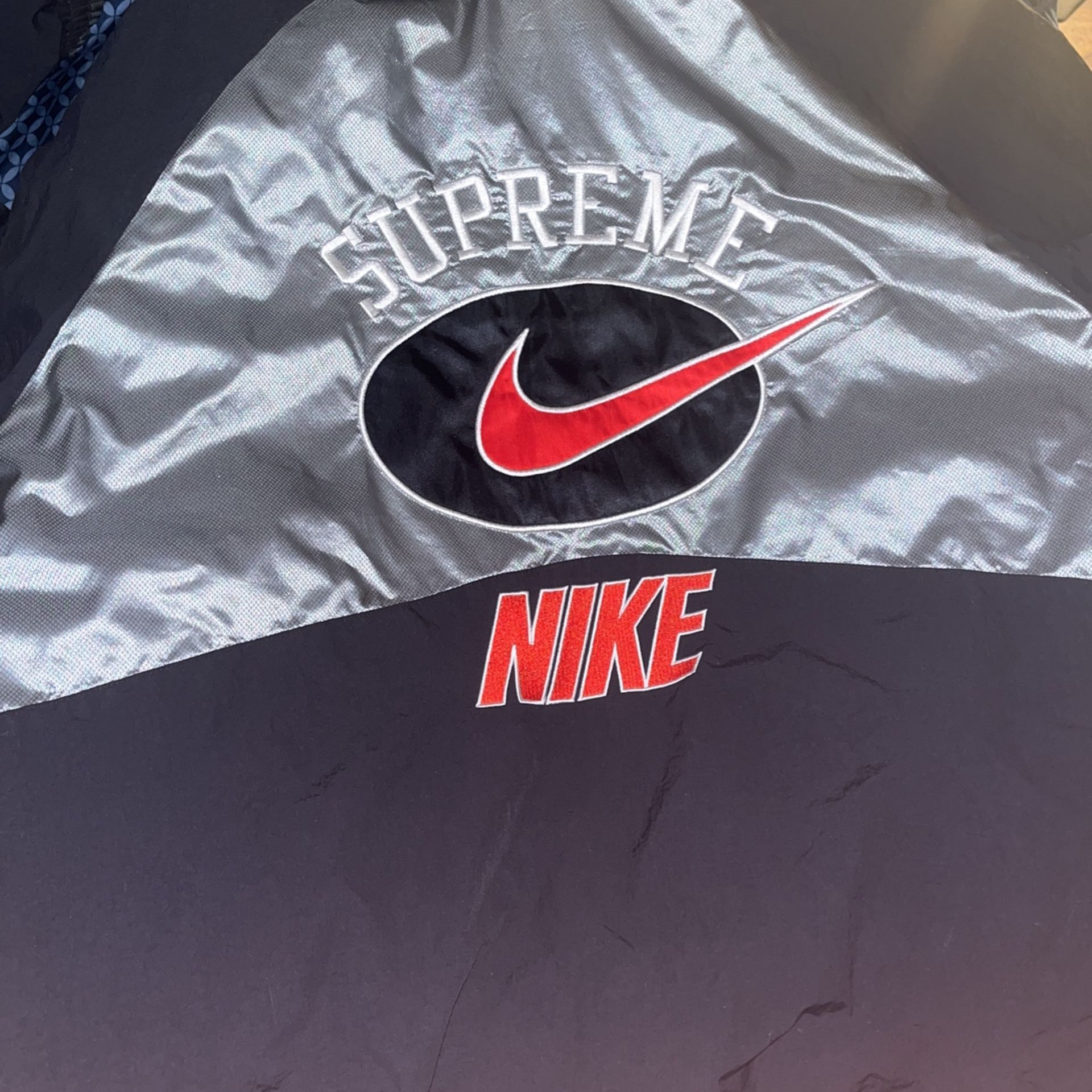 Nike Supreme Sport Hooded Jacket Silver Asking For 400