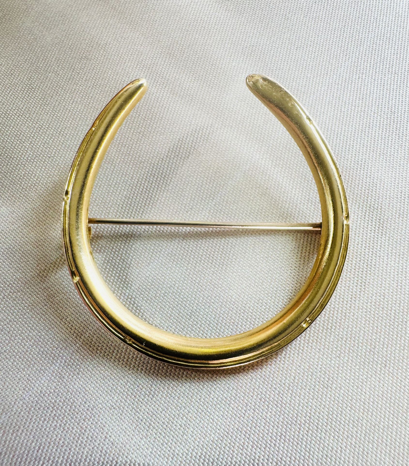 10k Gold Antique Lucky Horseshoe Brooch FIRM