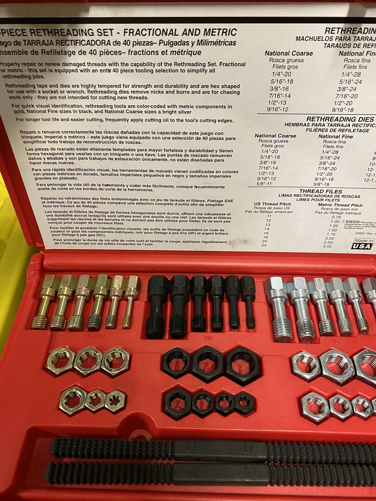 Craftsman Master Thread Restorer Kit 40pc for Sale in Chandler, AZ