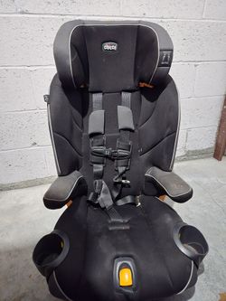 Chicco Convertible Car Seat